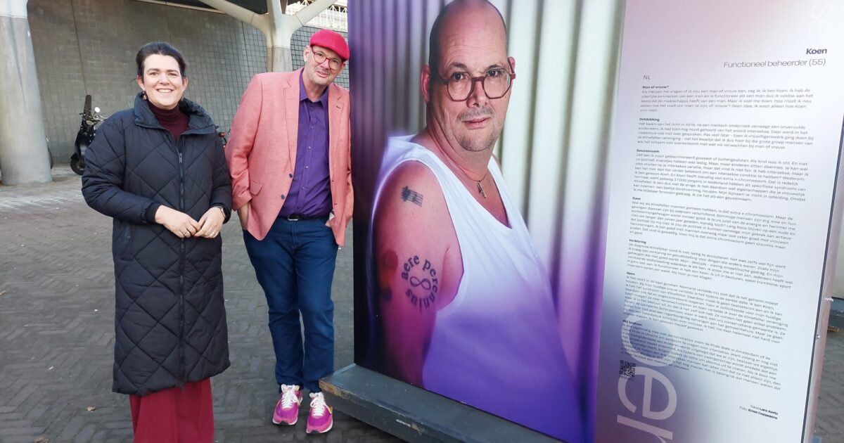 Koen vertelt z'n verhaal achter het Hengelose station: 'Ik ben geen man