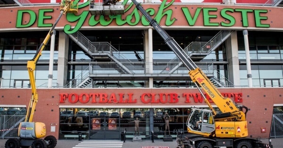 grolsch-verdwijnt-van-veste-door-ek-vrouwenvoetbal-1twente