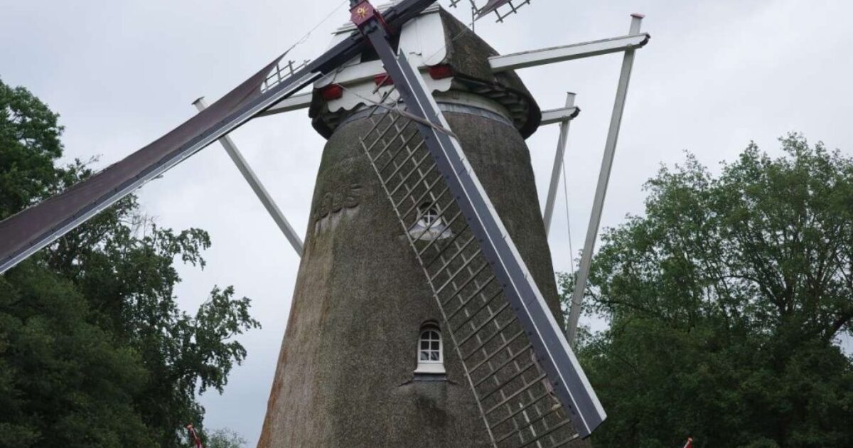Molen R 175 175 jaar Lonneker Molen, alle bijzonderheden van deze monumentale molen ...