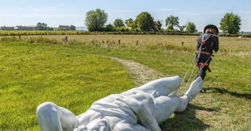 Kunstroute Enschede-Lonneker in gevaar na stopzetten subsidie, vrijwilligers begrijpen er niets van