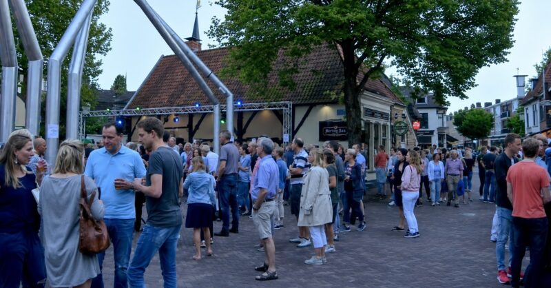 D66 kritisch op 18+-beleid Tropical Night Hengelo: ‘Waarom lukt het omliggende dorpen wel?’