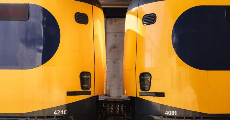 Reizigers komen niet verder dan Almelo; ProRail spreekt van sabotage
