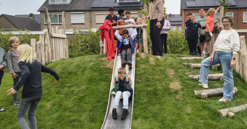 Speel en ontmoetingsplek Wildernis de Boskamp in Tubbergen feestelijk geopend