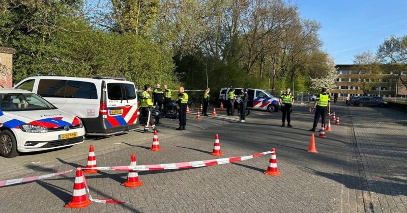 Politie Hengelo zet in op wijkgerichter werken: 'Beter luisteren naar wensen en prioriteiten in de b