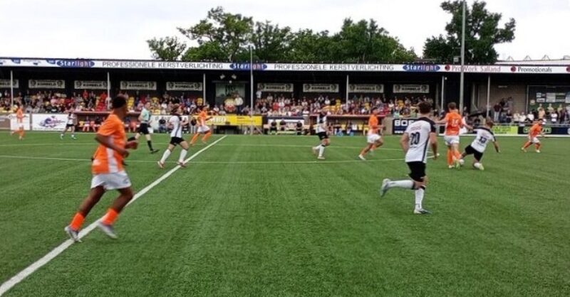 Hengelose clubs in het amateurvoetbal: ATC'65 huilt, HVV Hengelo lacht