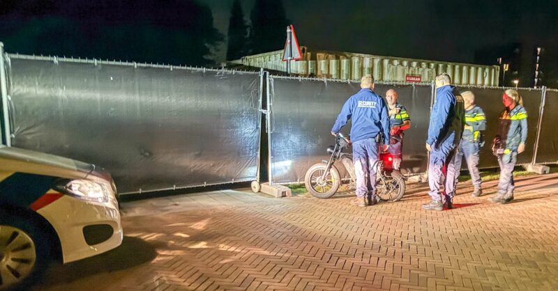 Fatbiker zwaargewond na ongeval op kruising in Enschede