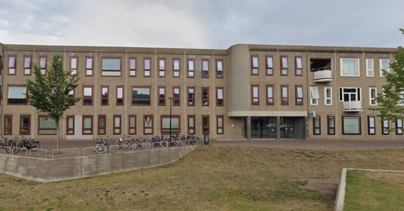 Tientallen mensen dreigen - door wachtlijsten - op straat te komen, Enschede houdt nachtopvang open 