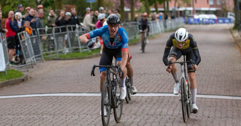 Schulting en Bader winnen in Hengelo en zijn daarmee eerste leiders VIRO Criterium Cup Twente