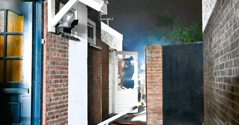 Uitslaande brand in Almelo, ook rookschade naastgelegen woning