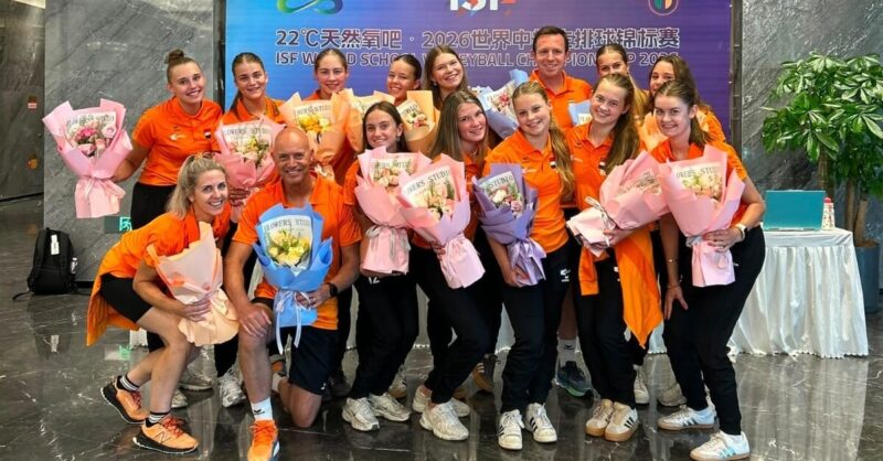 WK China vooral mooie beleving voor volleybalsters Canisius Almelo-Tubbergen