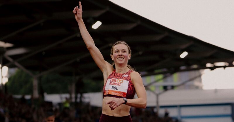 Femke Bol loopt haar eerste 800 meter op Nederlandse bodem in Hengelo
