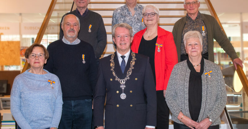 Burgemeester Gerrit Jan Kok reikt 7 lintjes uit in Losser