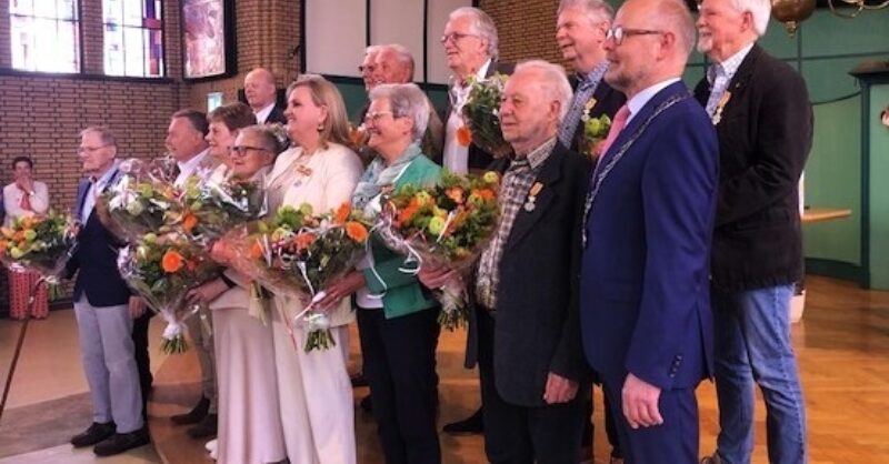 Lintjesregen in Oldenzaal met opera-diva in de rol van Ridder