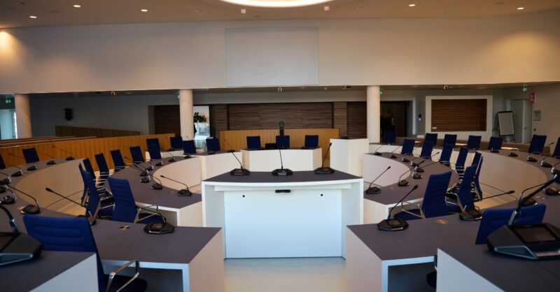 Zo gaat het er achter de schermen aan toe bij de coalitieonderhandelingen in Almelo