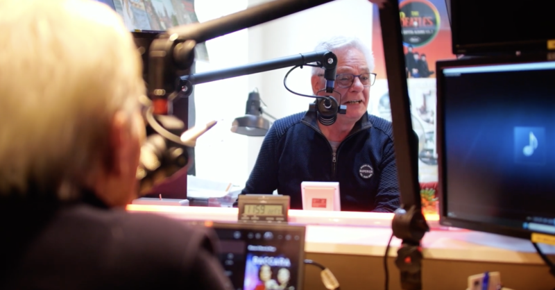 Radio in Enschedees zorgcentrum De Posten bestaat 40 jaar, maar stekker gaat eruit: 'Ze kunnen ons n