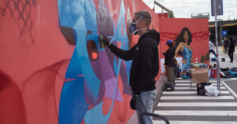 Red Roots Festival in Enschede: muziek, kunst en workshops in de binnenstad