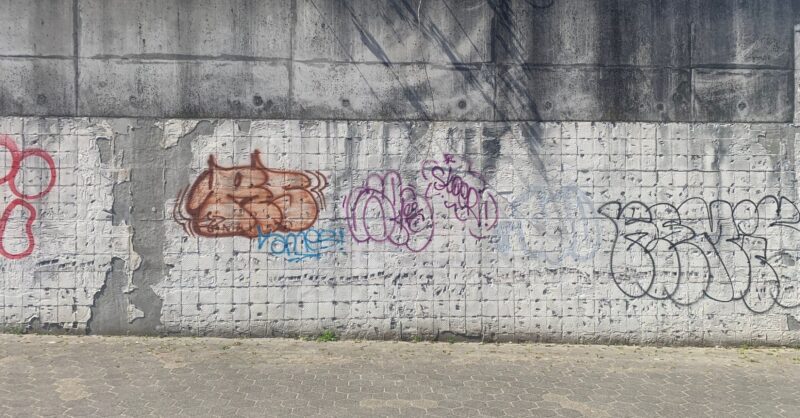 Velourstunnel Hengelo voorlopig nog niet opgeknapt: ‘Beperkt budget en andere prioriteiten’