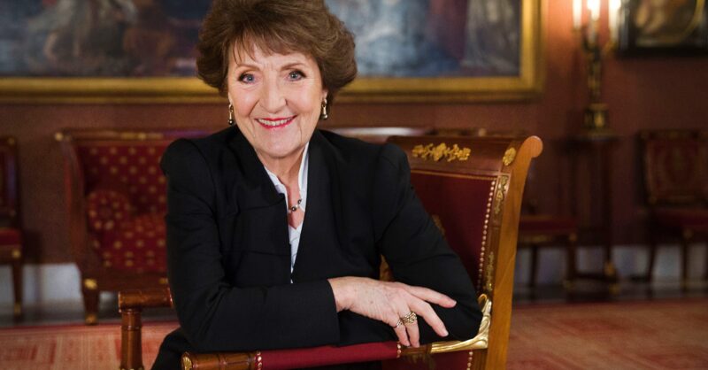 Prinses Margriet opent nieuwbouw Het Woolde en expositie ter ere van eeuw ouderenzorg