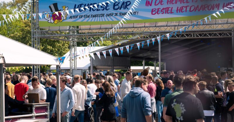 Piratenhits en boerenrock op de Hemelse Dag in Reutum