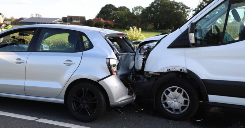 Ongeval met vier auto's op de N35 tussen Nijverdal en Wierden