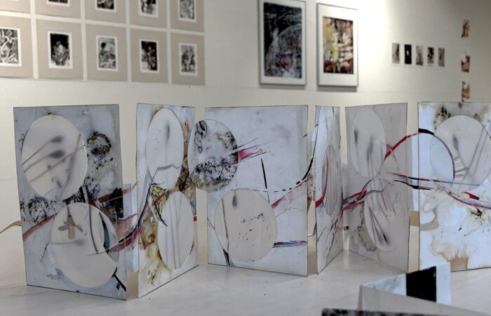Expositie Arttravel - fragments of a journey van Martha Lucia Inagán