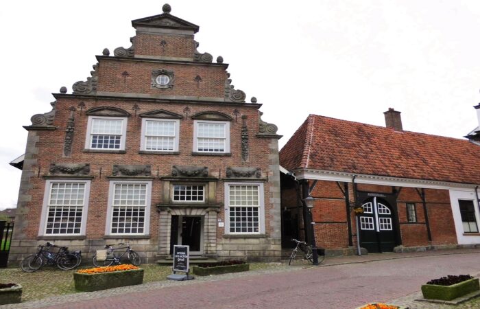 Kinderen knutselen bij de Oldenzaalse musea