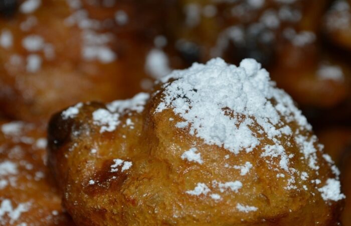 Kom gezellig oliebollen eten bij De Welle