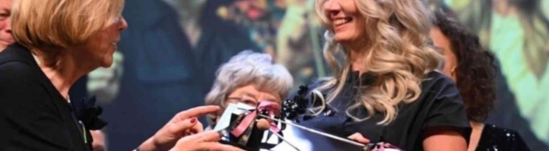 251101 annet mieke maestro hengelo