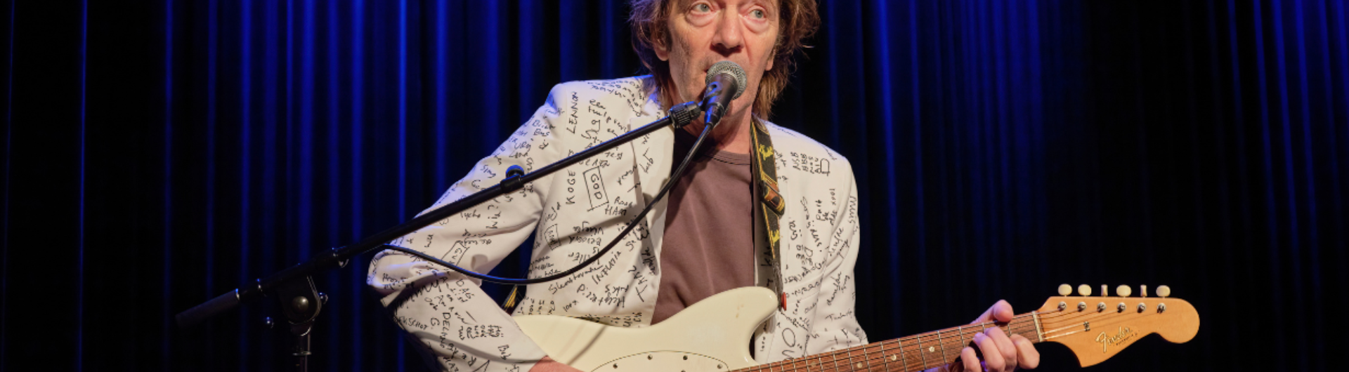 Dialectmaand in De Bond André Manuel