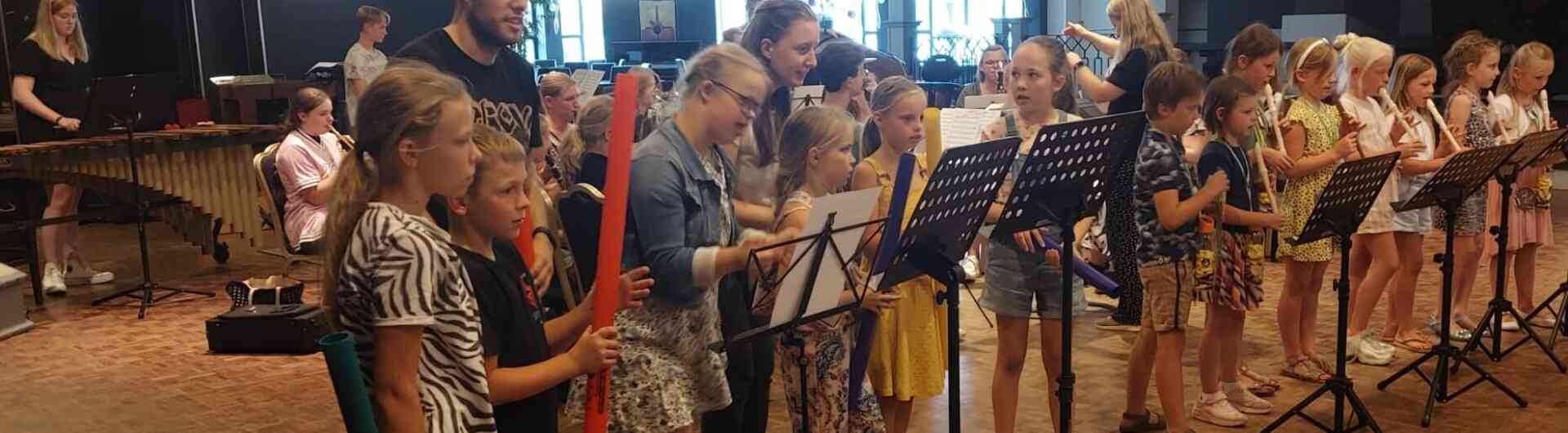 Foto AMV en Djemz Sint Jan 2025