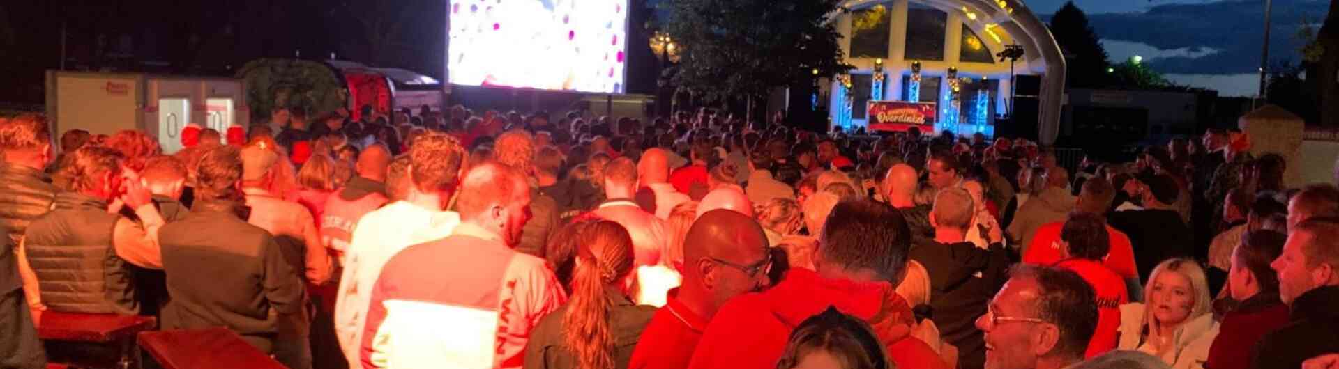 Overdinkel feest