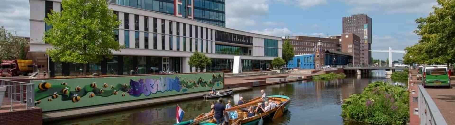 Almelose Praam 2023815