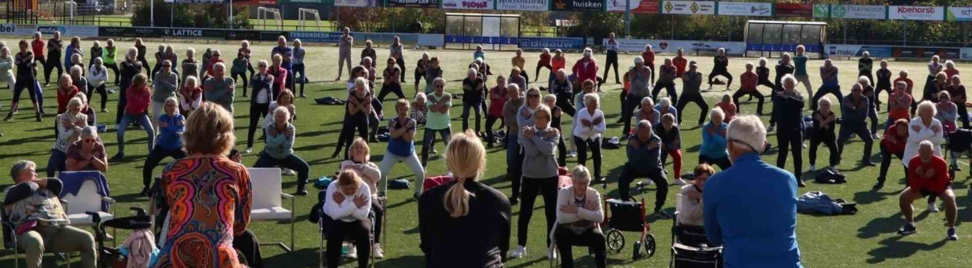 Wereldrecordpoging bewegen in de buitenlucht 20251001 02