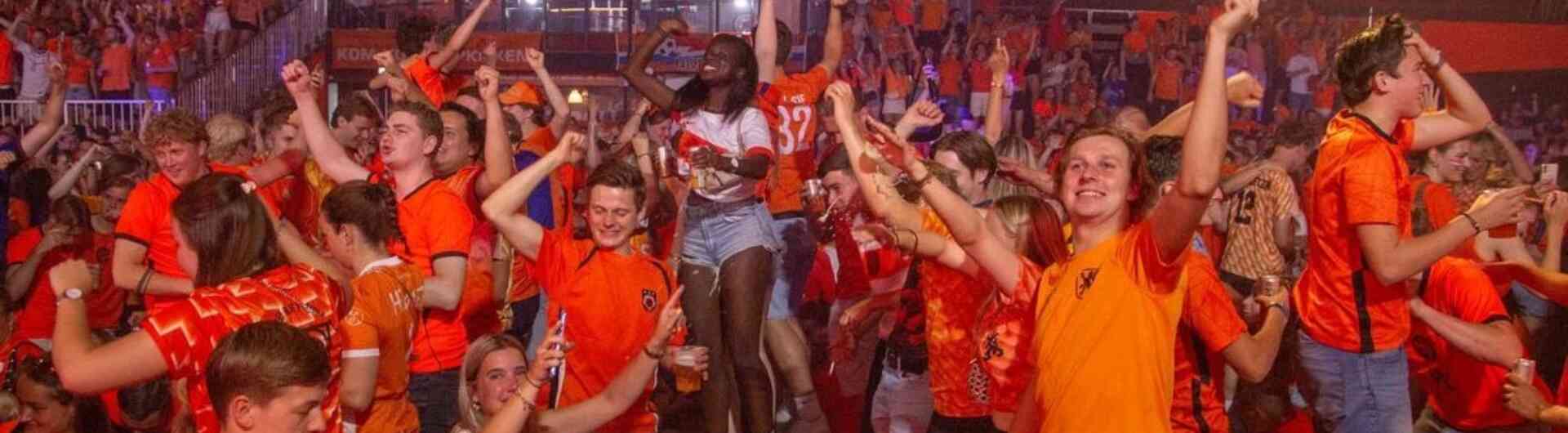 Oranje stadio tubberge OOST