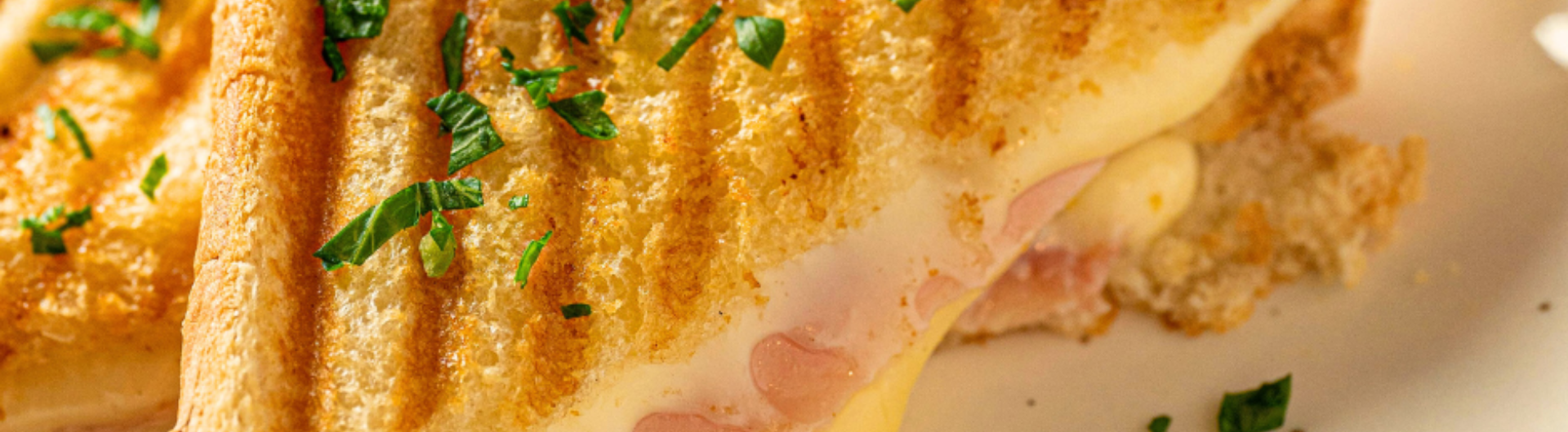 Tostilunch verbindt jong en oud