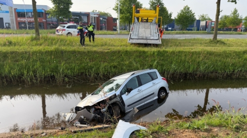 112 auto in sloot Nijreessingel 2
