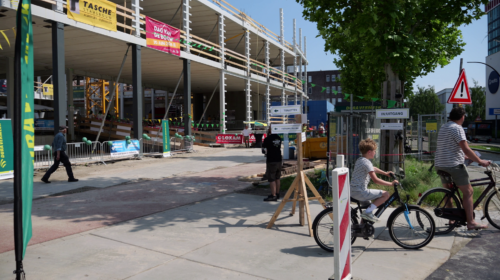1 T ARTIKEL WEB  Dag van de Bouw Rechtbank Almelo
