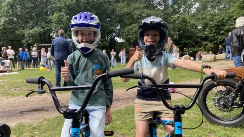 20260613 Crossbos 100 jaar Mees en Pepijn