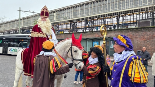 251115 sinterklaas hengelo