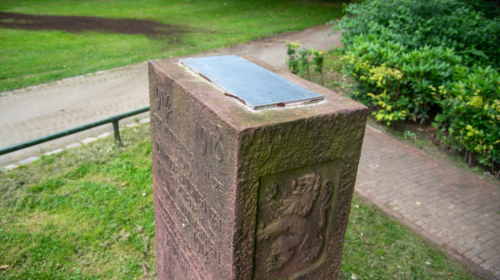 Gestolen monument Van Heekpark9
