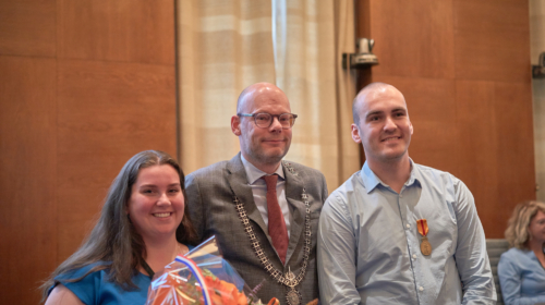 Ruben van Rumpt - Roelof Bleker - Bronzen Erepenning voor Menslievend Hulpbetoon