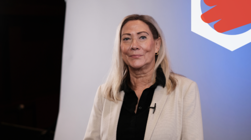 VRAGENVUUR PVV ALMELO MANON KUIPERS