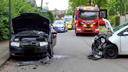 Aanrijding kruising enschede 20260509 01