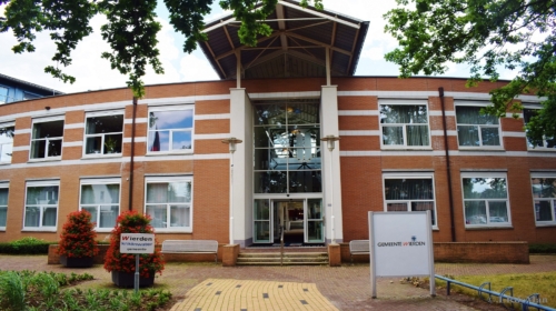Gemeentehuis wierden 2