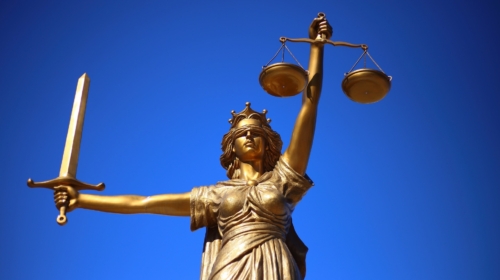 20230425 Vrouwe Justitia Rechtbank Rechter Rechtspraak Pixabay