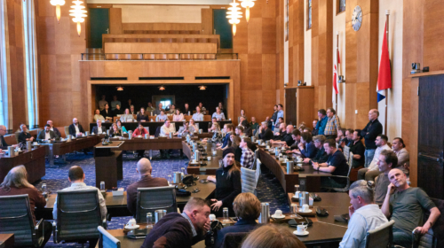 Raadszaal gemeenteraad c Ernst Bergboer