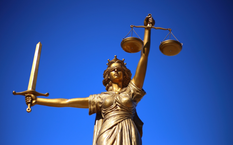 20230425 Vrouwe Justitia Rechtbank Rechter Rechtspraak Pixabay