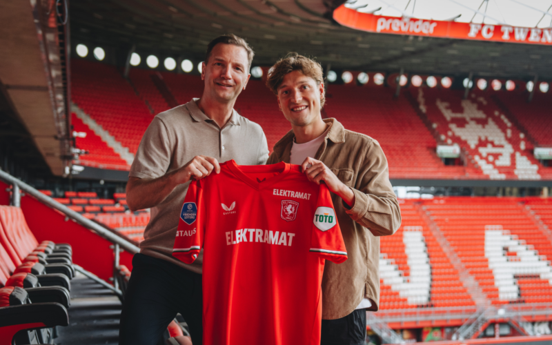 Sam Lammers tekent bij FC Twente