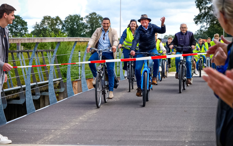 Ypeloweg fietspad opening 12092024