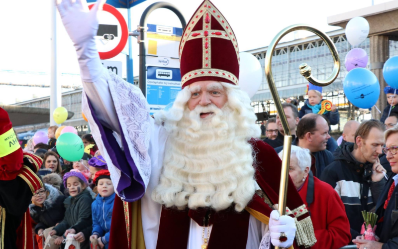 Foto sinterklaas intocht 2019 hengelo 1twente